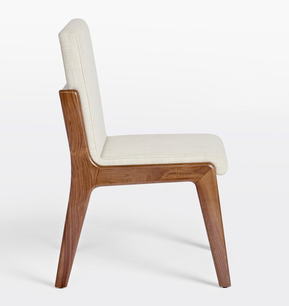 Agrim Chair